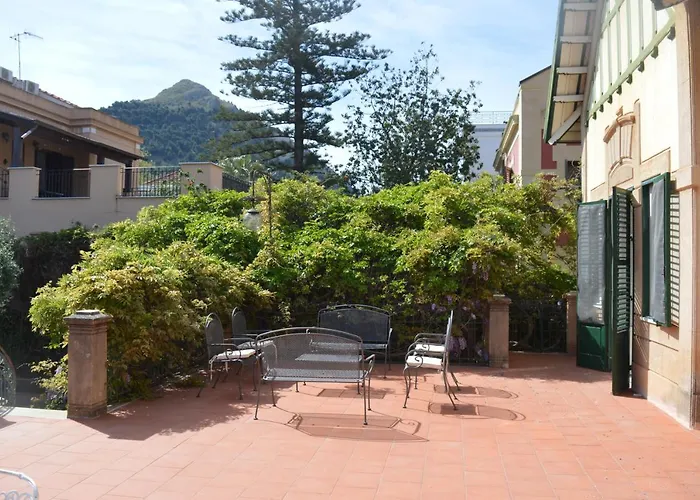 Mondello Beach Luxury Apartments